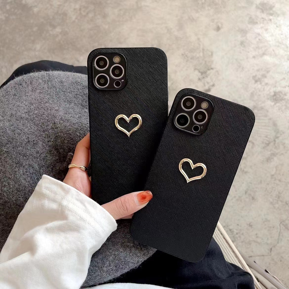 Simple Bronzing Heart Leather Phone Case - DOGNORGAL