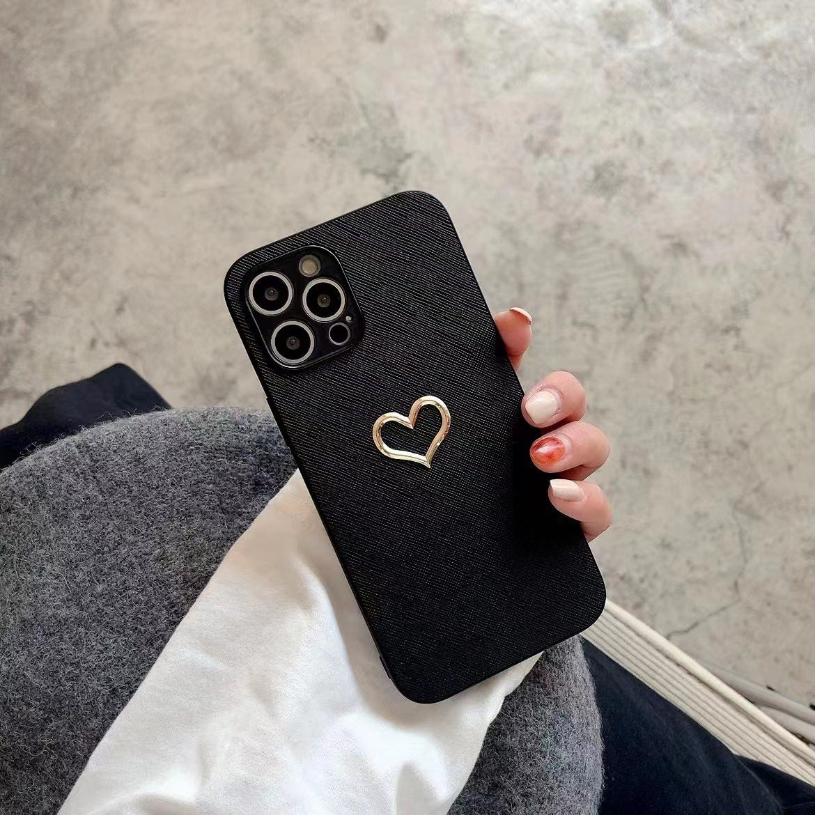 Simple Bronzing Heart Leather Phone Case - DOGNORGAL