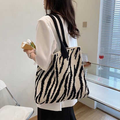 Tote New Large Capacity Single Shoulder Zebra Pattern Knitted Bag Women - DOGNORGAL